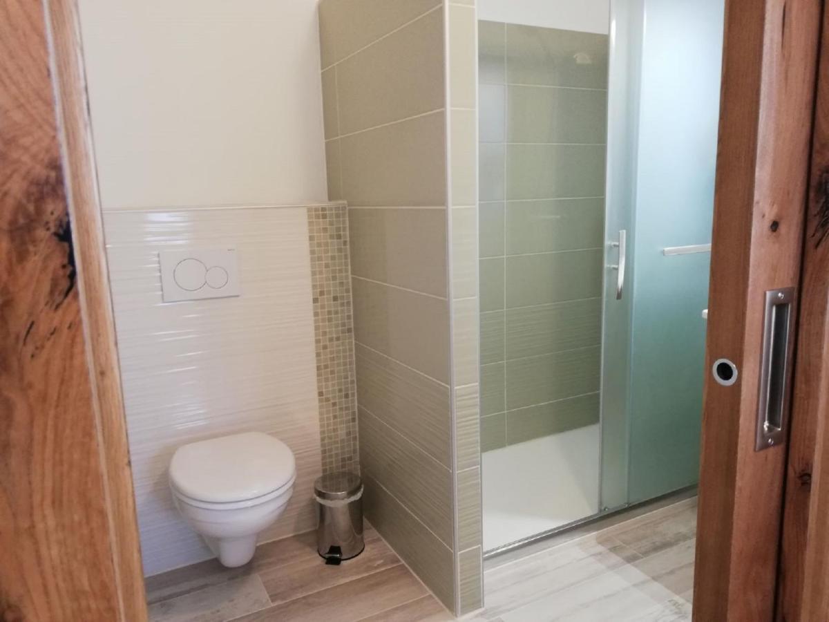 Haus Monti Hotell Maria Lanzendorf Exteriör bild